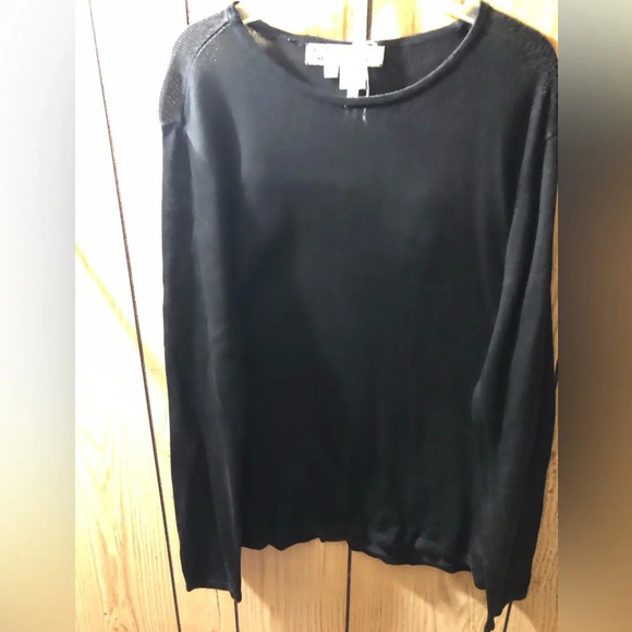 Real Clothes Sale Fifth Avenue - Long Sleeve Black T-Shirt Top. wardrobe Staple. - Picture 3 of 3